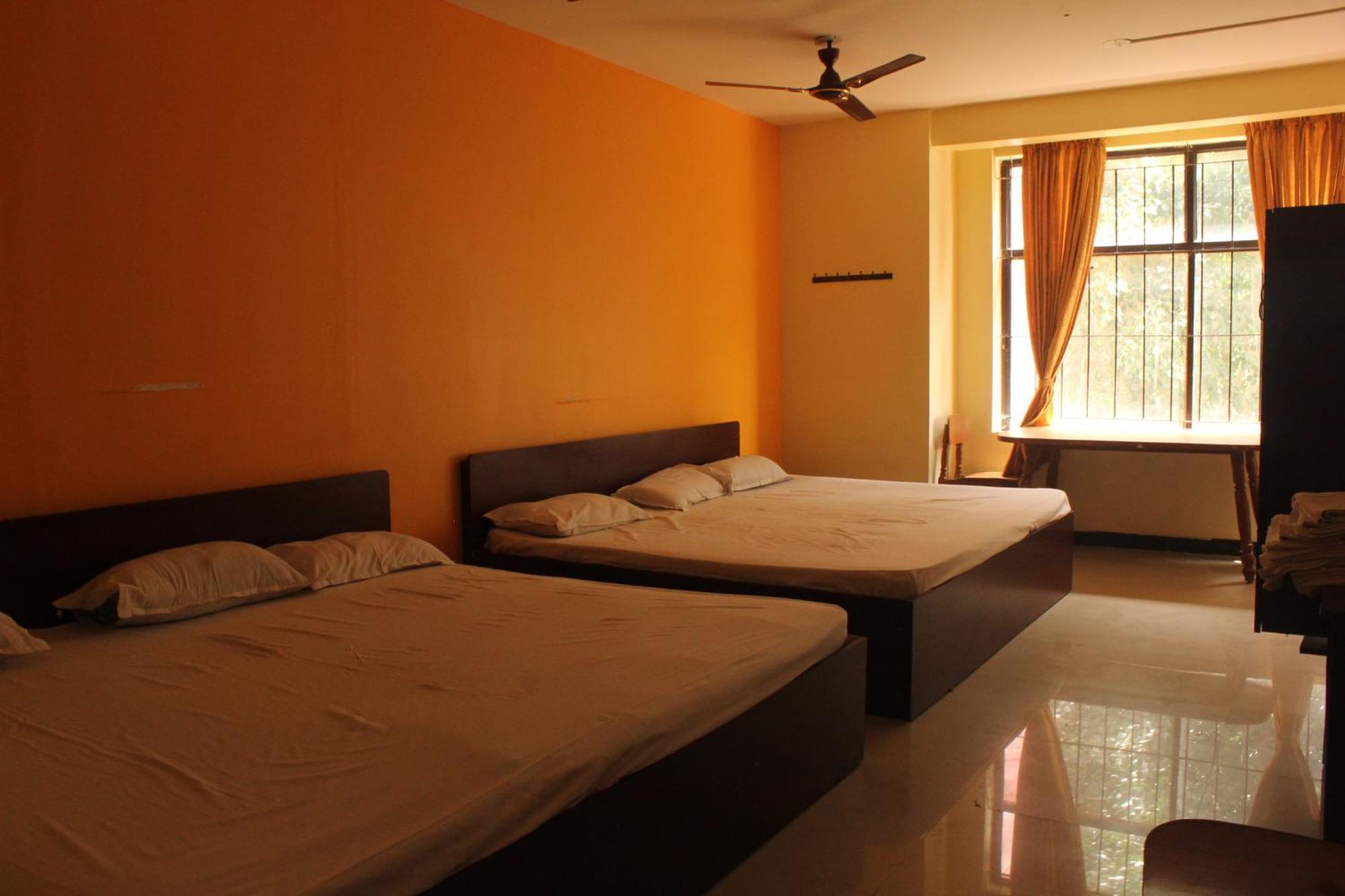 Aishvarya Residency Hotel *