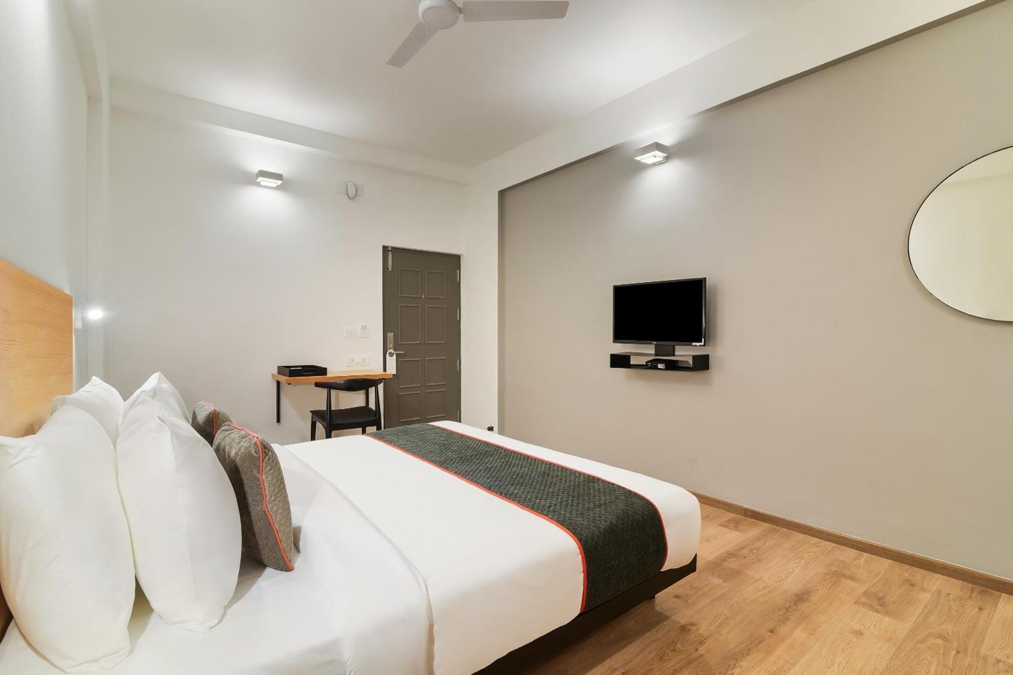 Super Townhouse Srm Kuppakonam Pudur Hotel