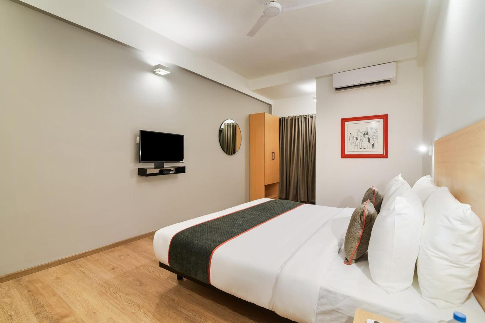 Super Townhouse Srm Kuppakonam Pudur Hotel