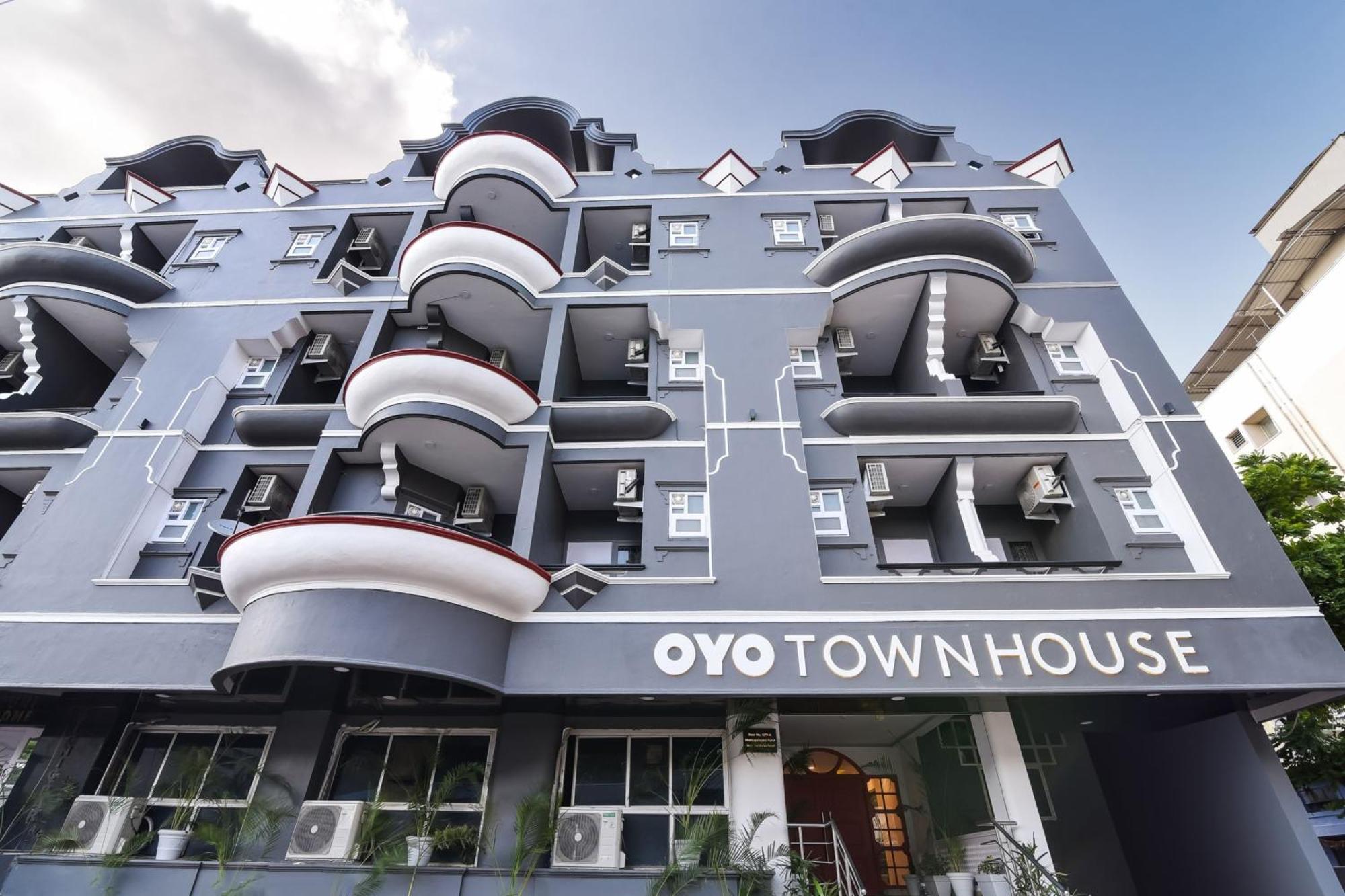 Super Townhouse Srm Kuppakonam Pudur Hotel 4*