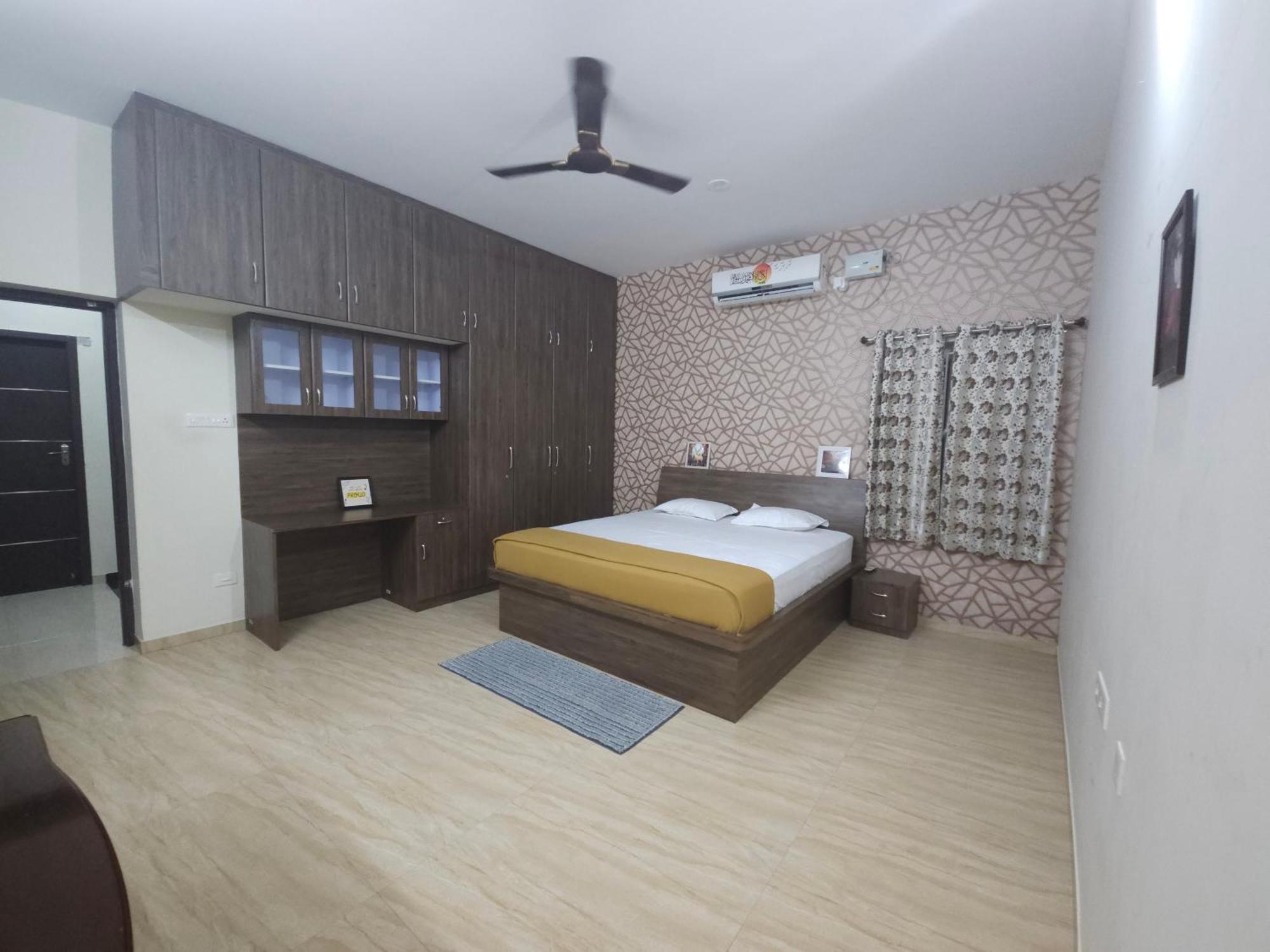 Pousada Shi's Vilva - The In - Near Airport, Kmch, Codesia
