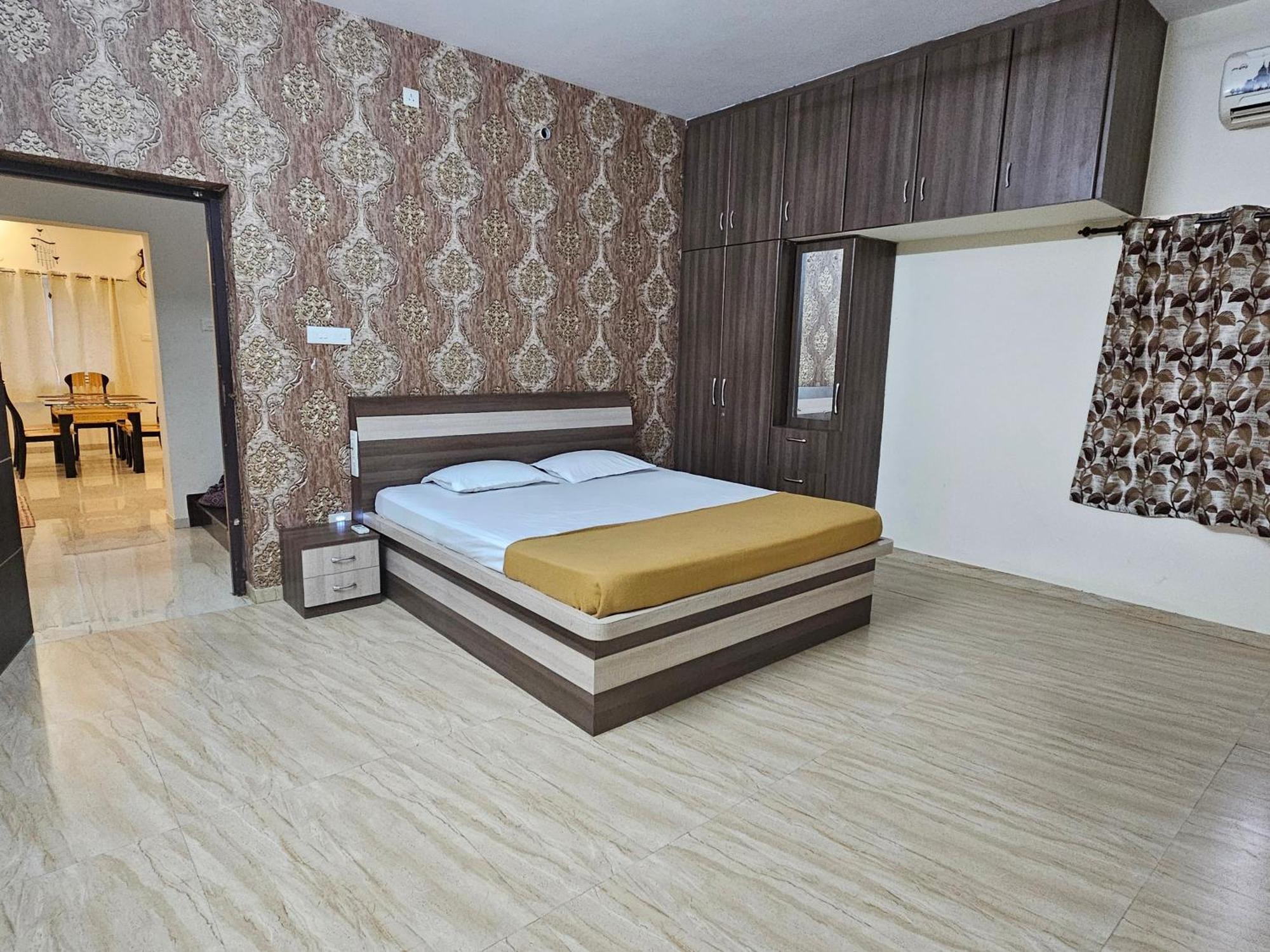 Shi's Vilva - The In - Near Airport, Kmch, Codesia Pousada Coimbatore