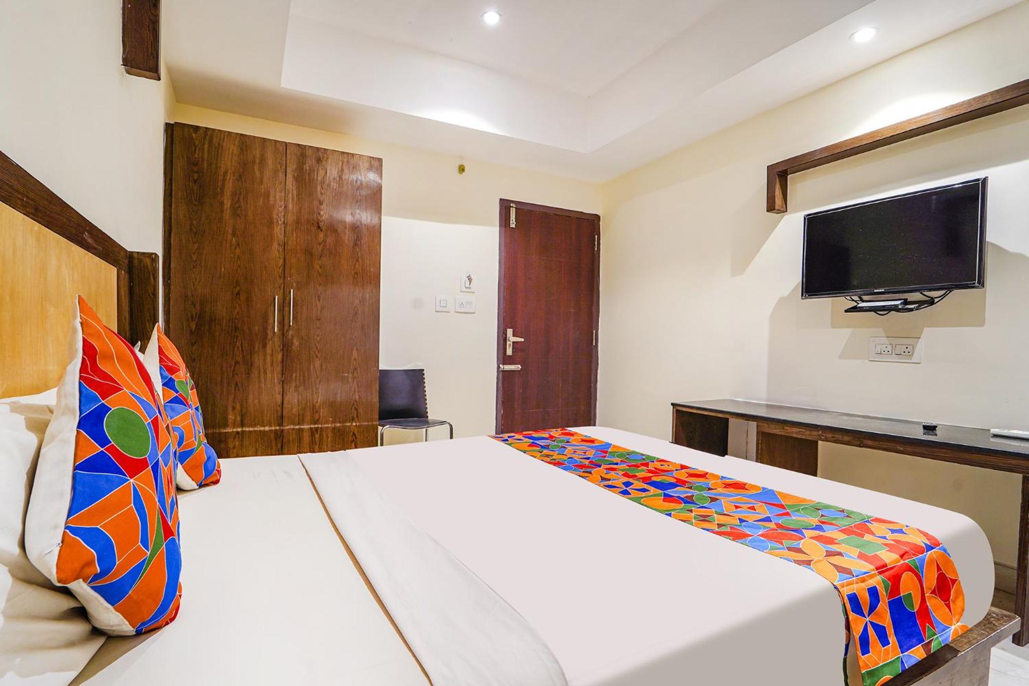 Fabhotel Hr Residency Hotel 3*