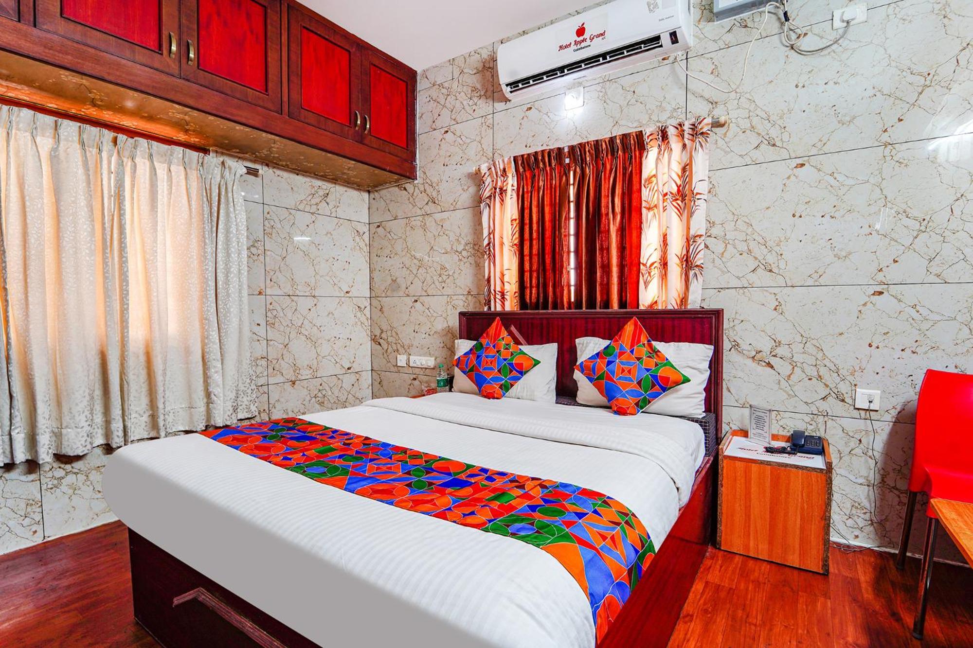 Fabexpress Apple Grand - 200m From Our Lady Of Fatima Church Hotel