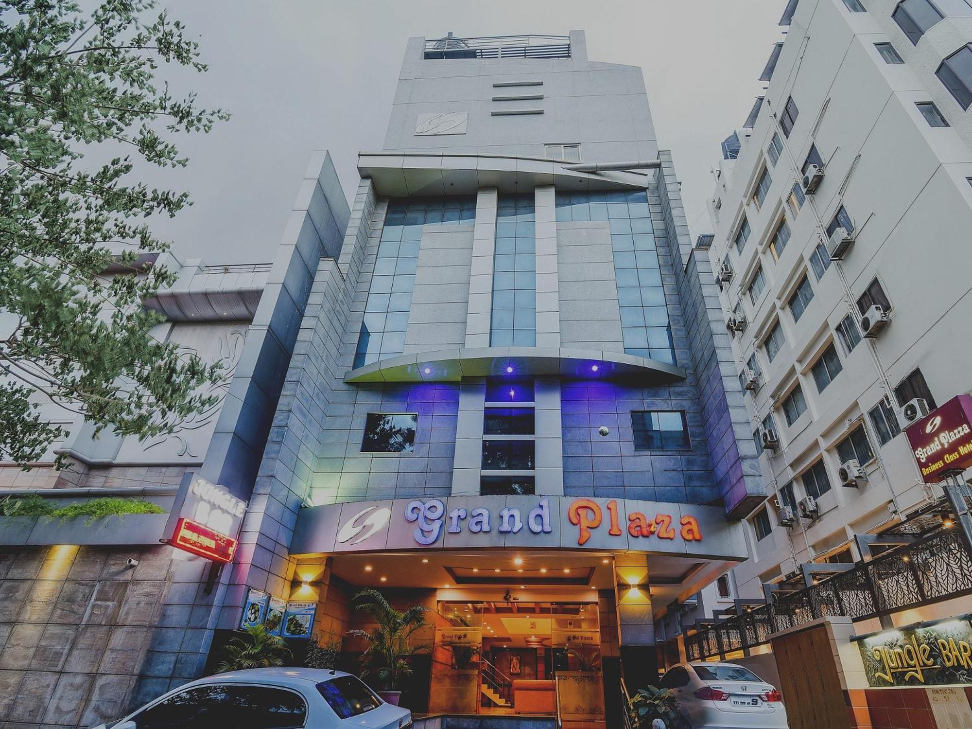 Capital O Grand Plaza Hotel