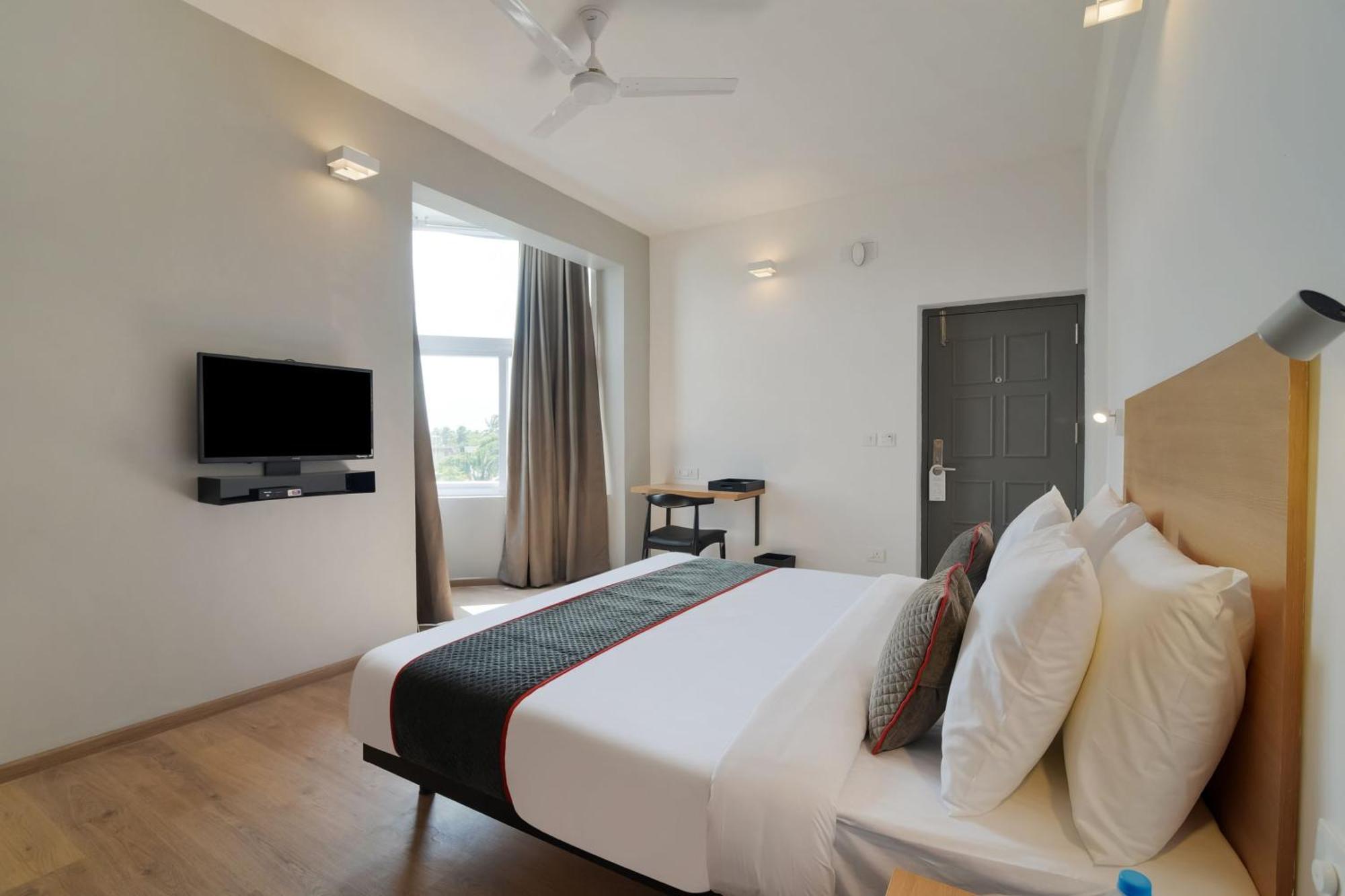 Super Townhouse Srm Kuppakonam Pudur Hotel