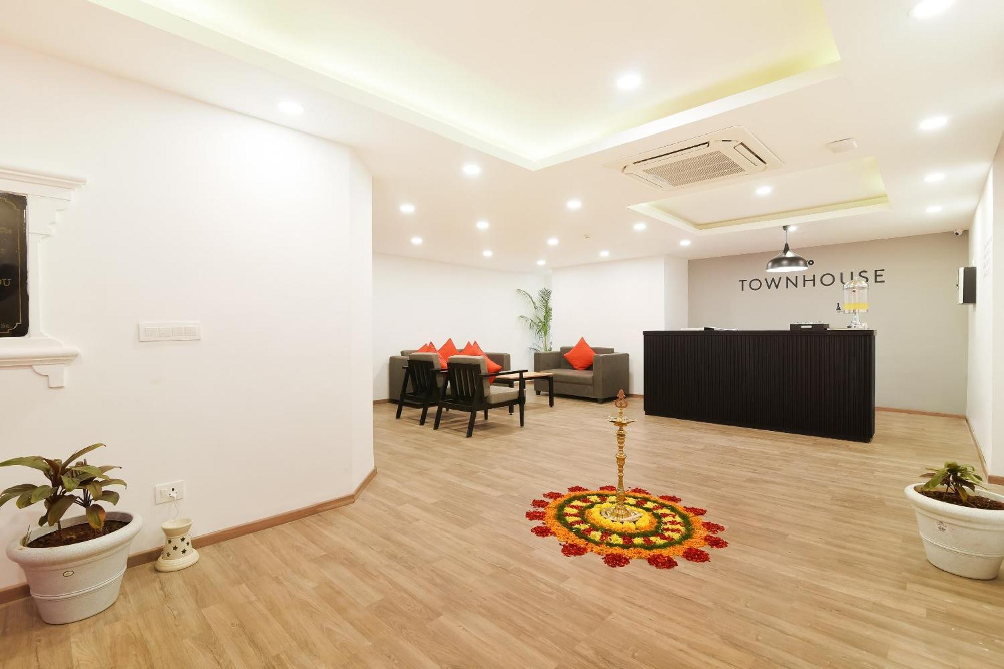 Hotel Super Townhouse Srm Kuppakonam Pudur Coimbatore