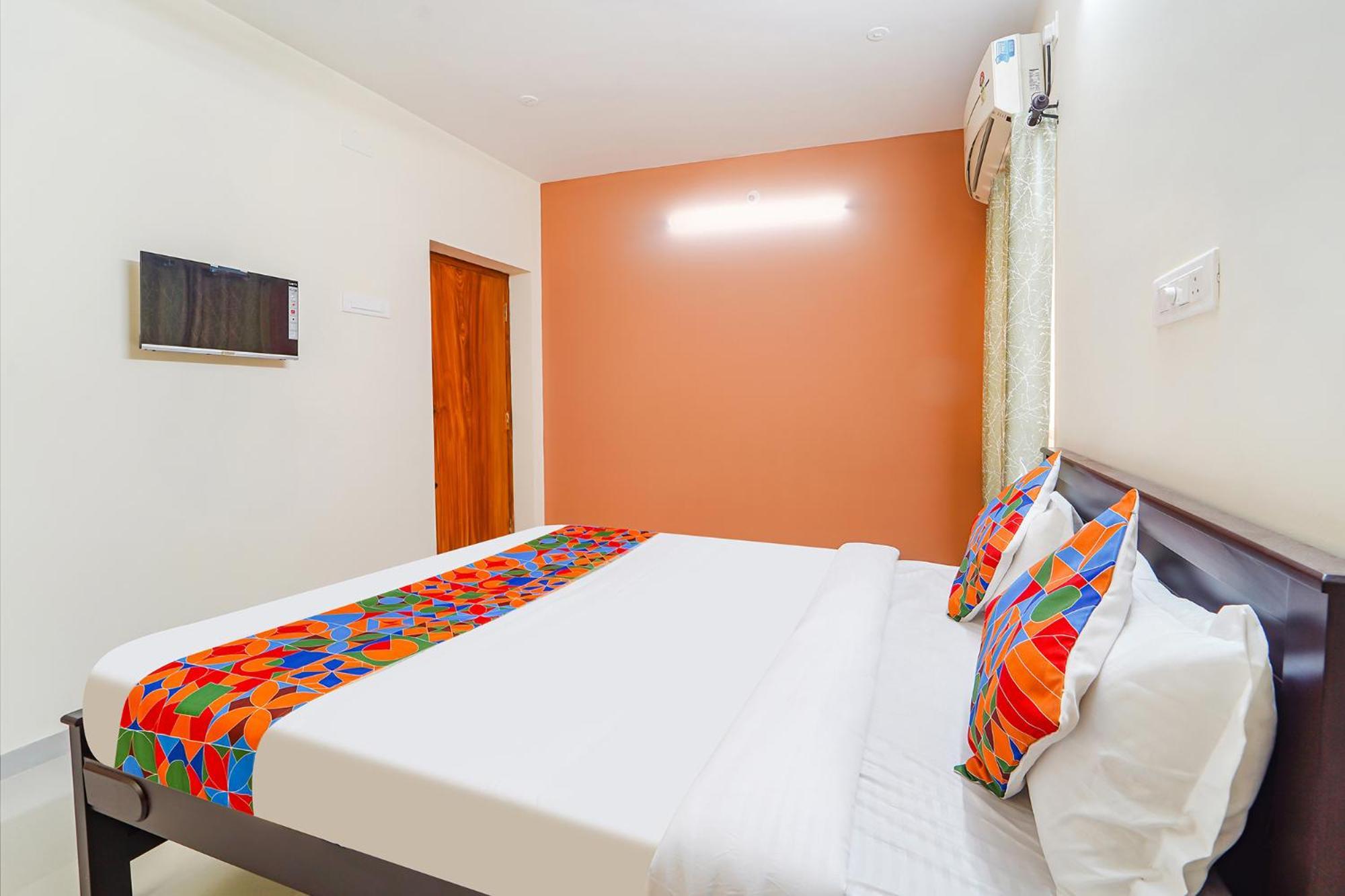 Fabhotel Subam Residency Hotel 3*