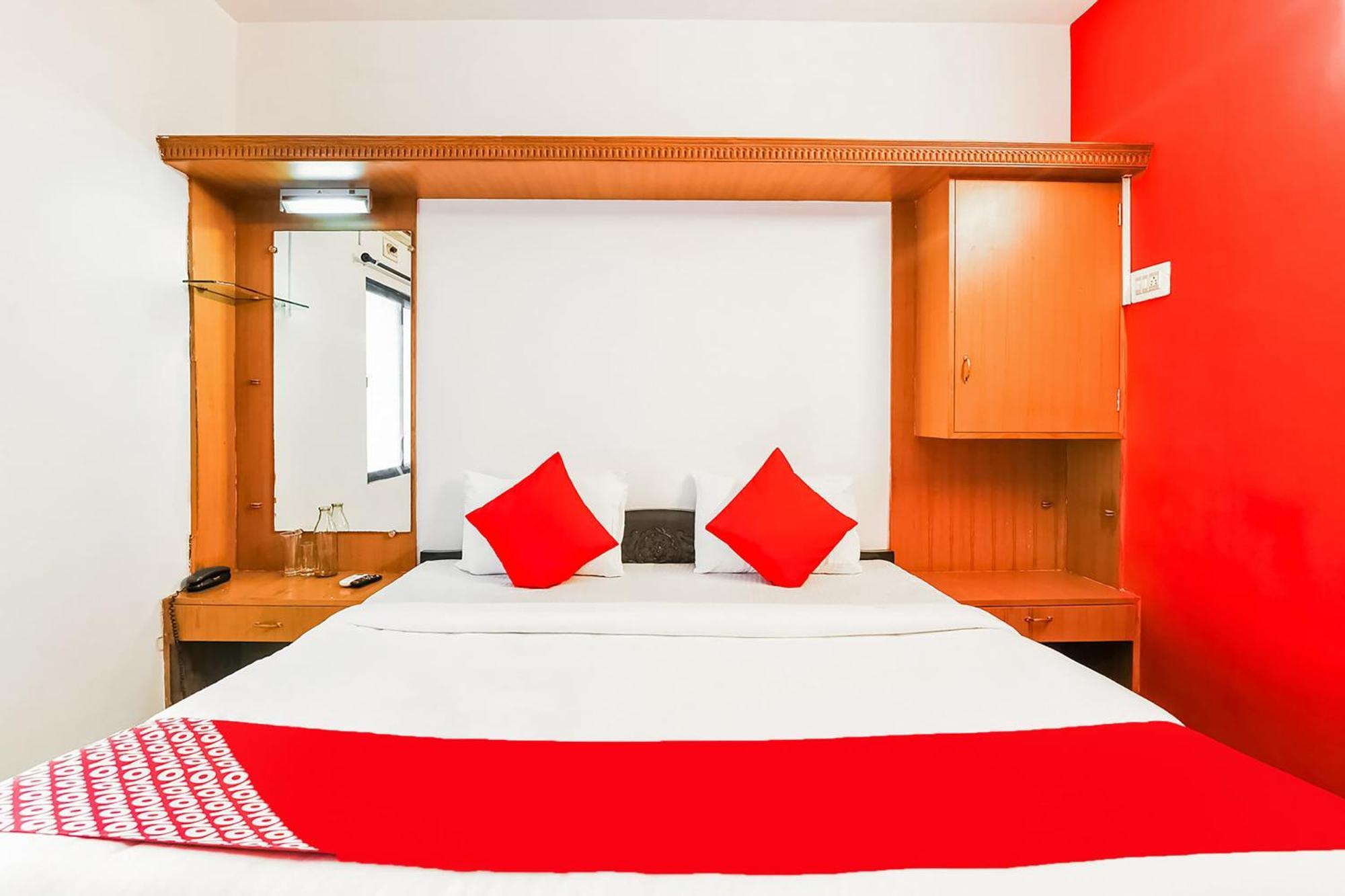 Hotel O Maruthi Gandhi Park Coimbatore