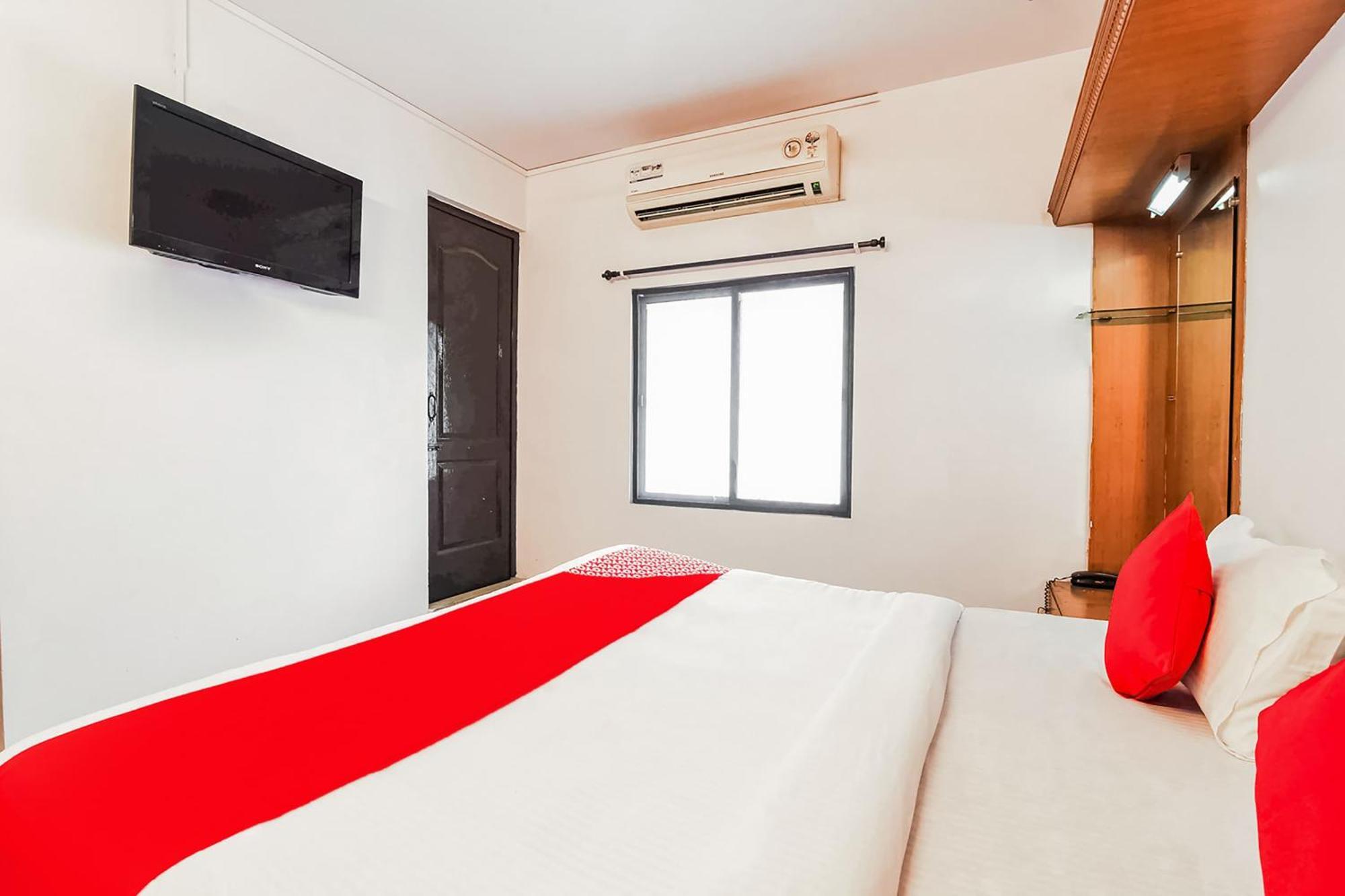 Hotel O Maruthi Gandhi Park