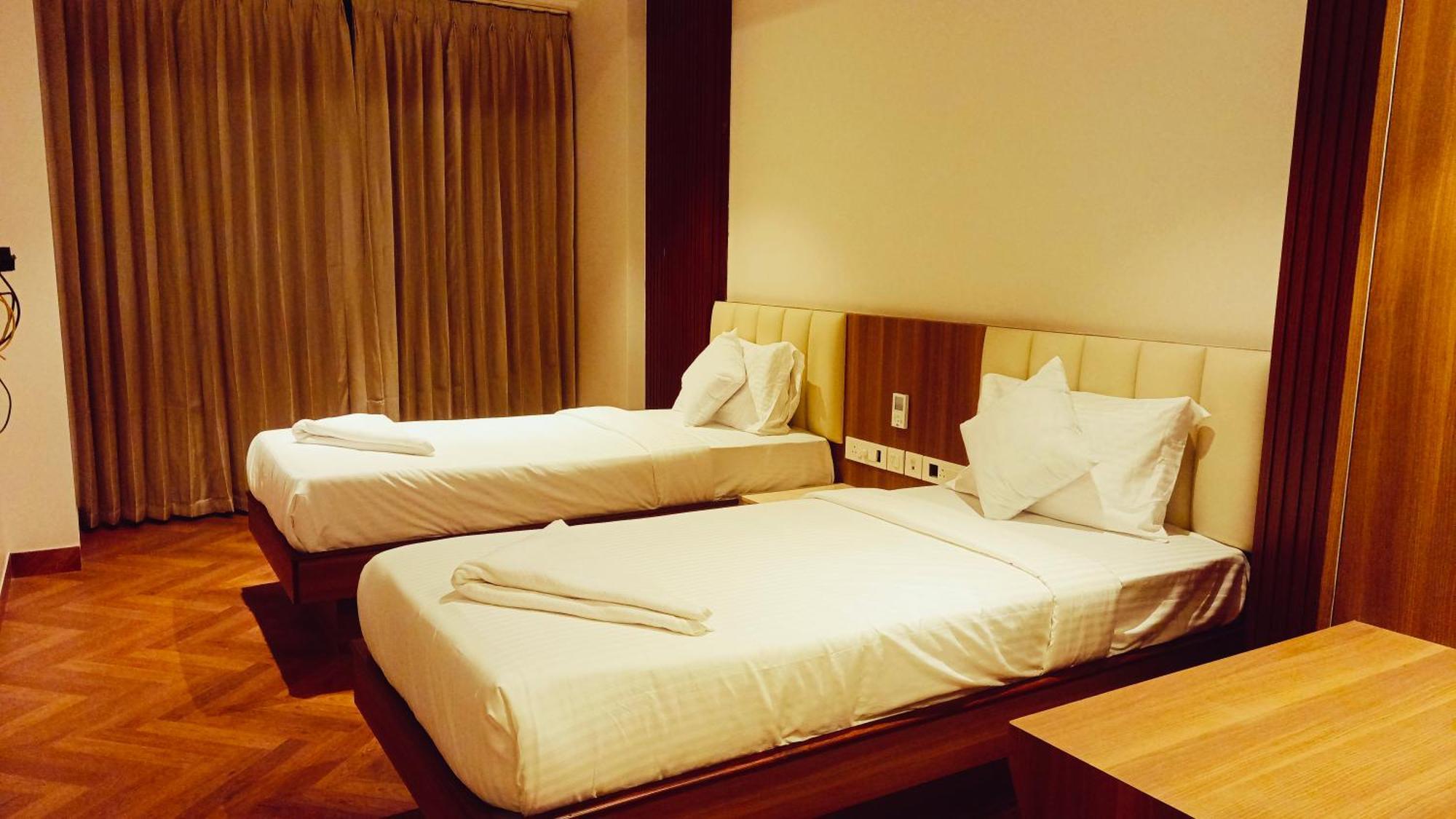Vintage Classic Hotel 3*