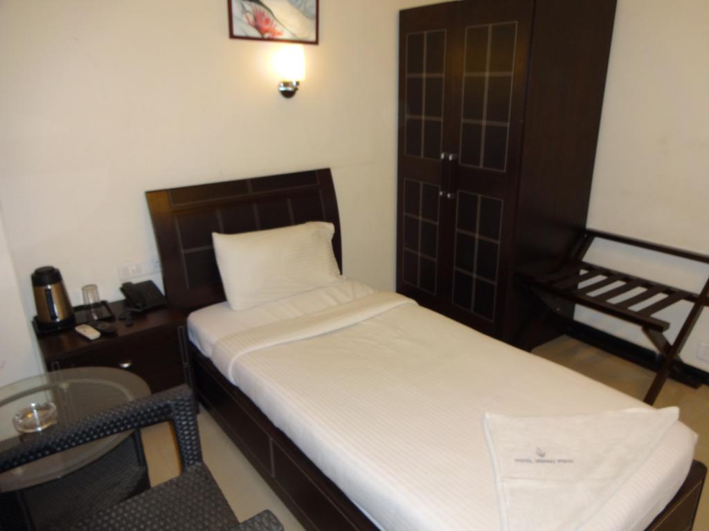 Vishnu Priya Coimbatore