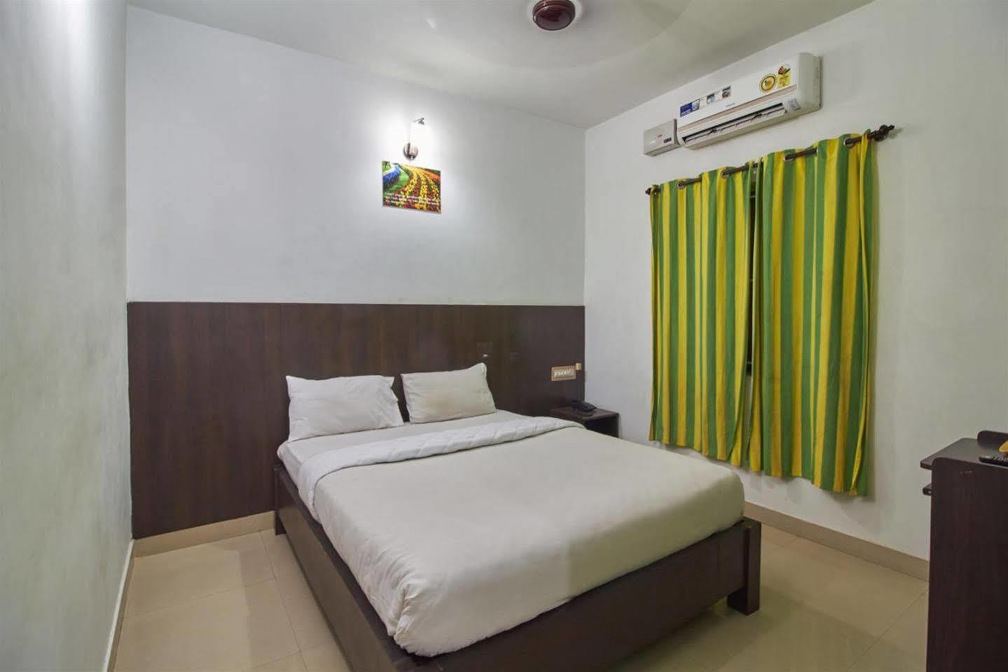 Kv Residency Hotel 2*