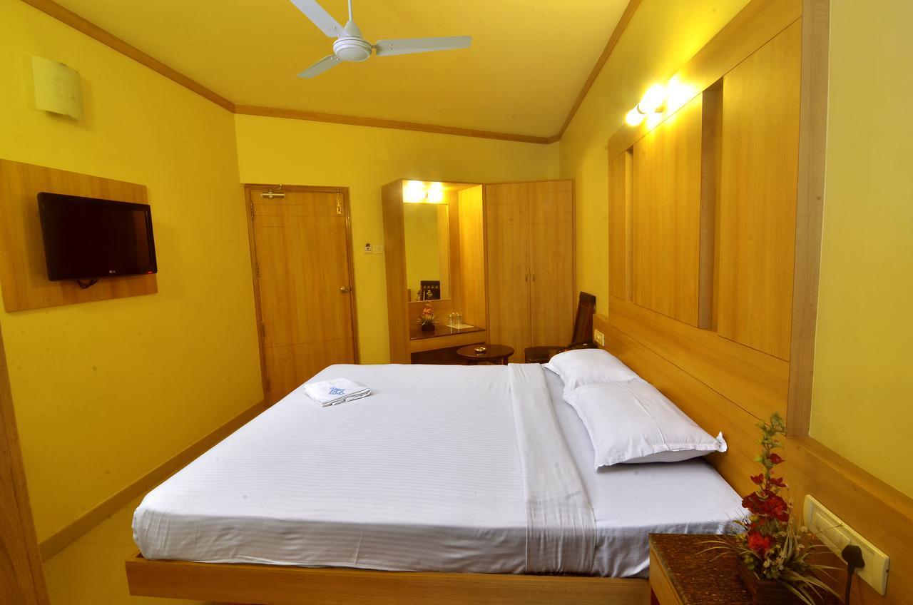 Hotel A P 2*