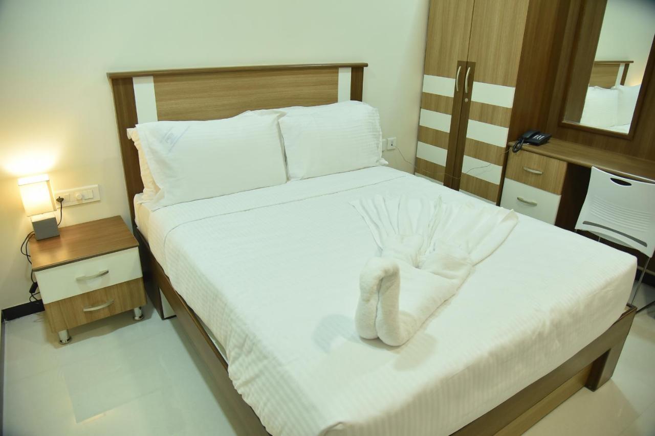 Santhoshpuri Hotel