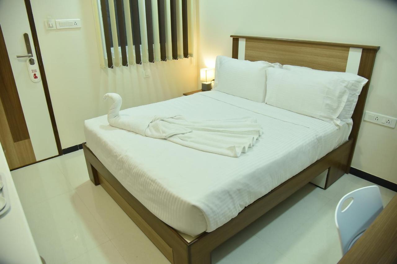 Santhoshpuri Hotel Coimbatore