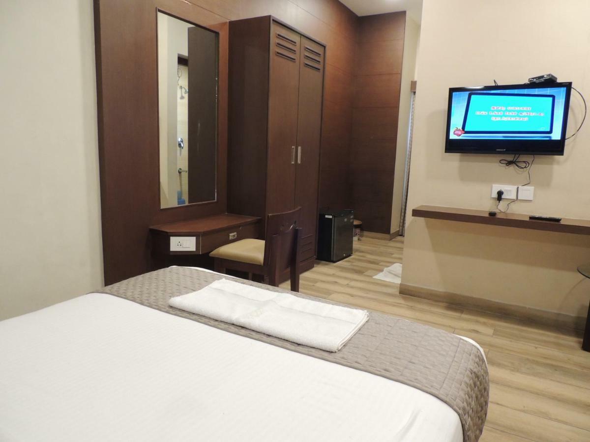 Santhoshpuri Hotel Coimbatore
