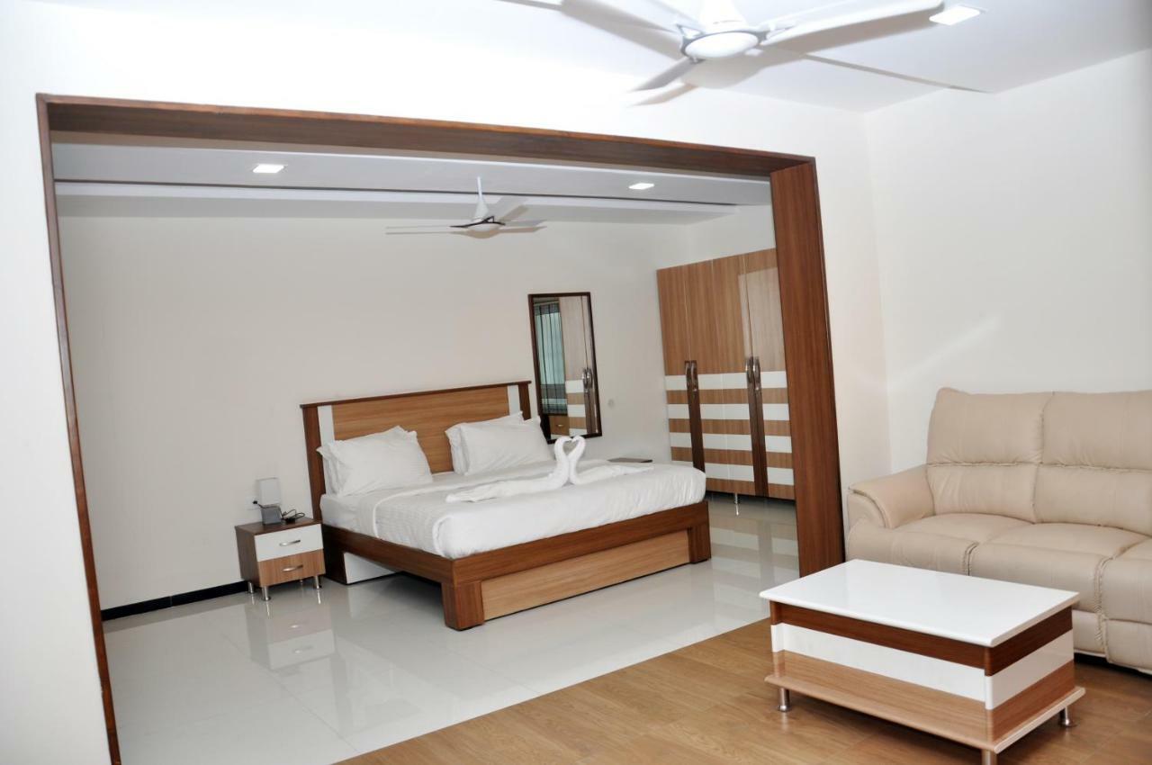 Santhoshpuri Hotel