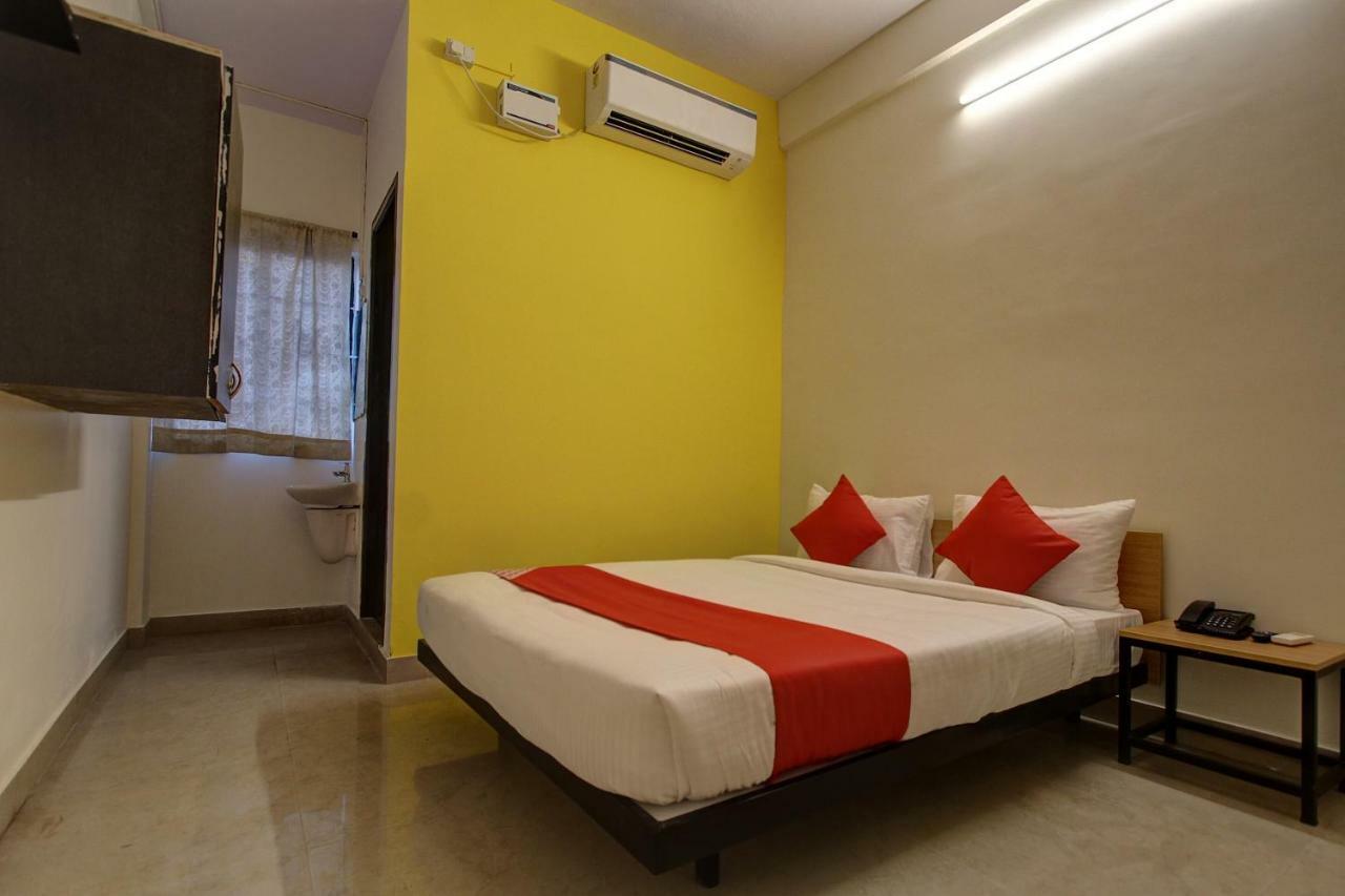 Oyo Flagship 36650 Tristar 3* Coimbatore
