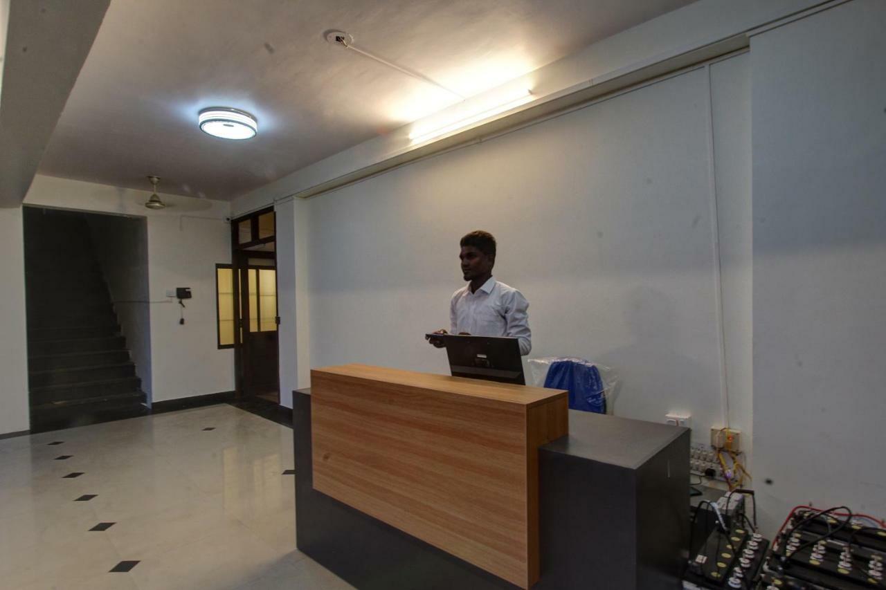 Hotel Oyo Flagship 36650 Tristar Coimbatore