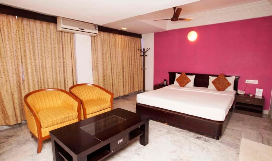 Hotel Metro Park 3*