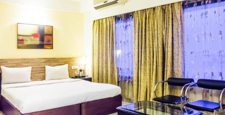 Hotel Metro Park 3*