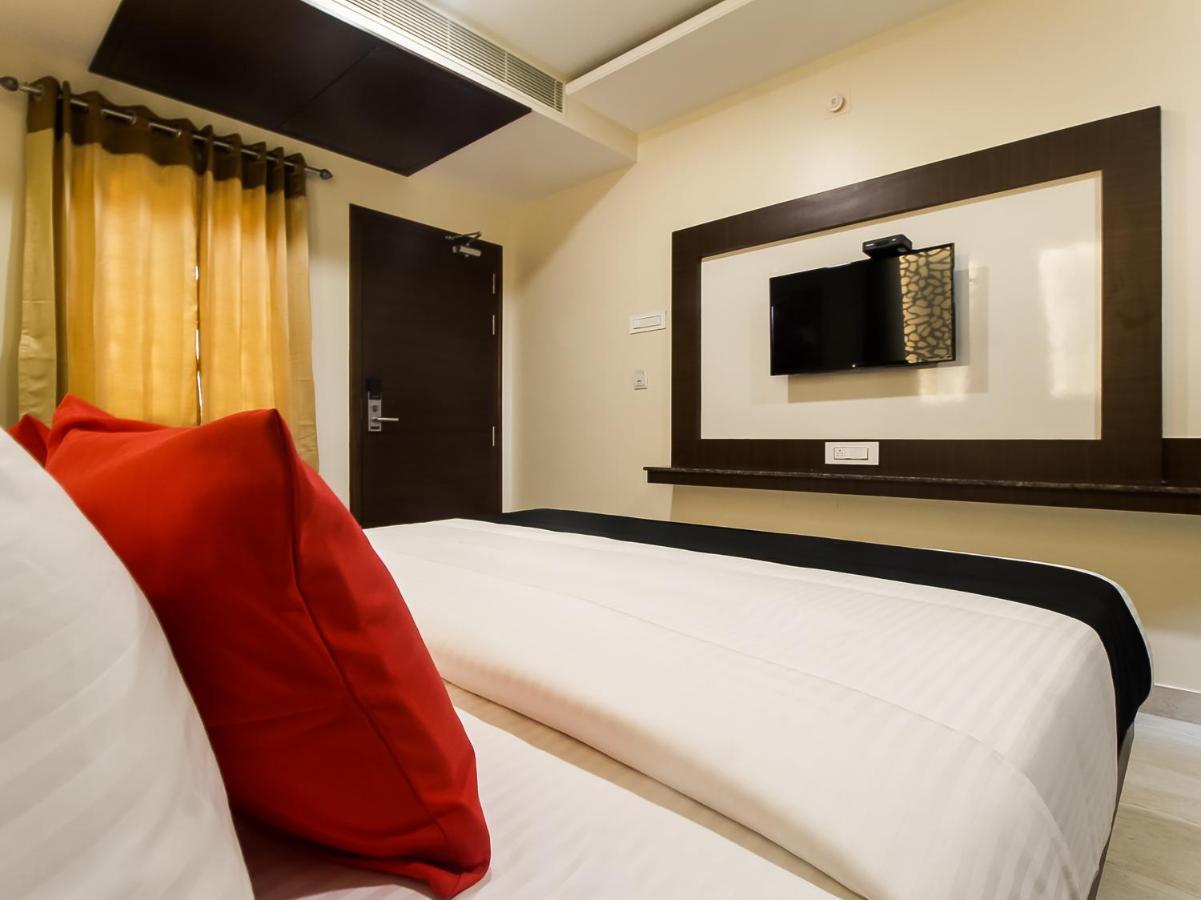 Hotel Stm Palace