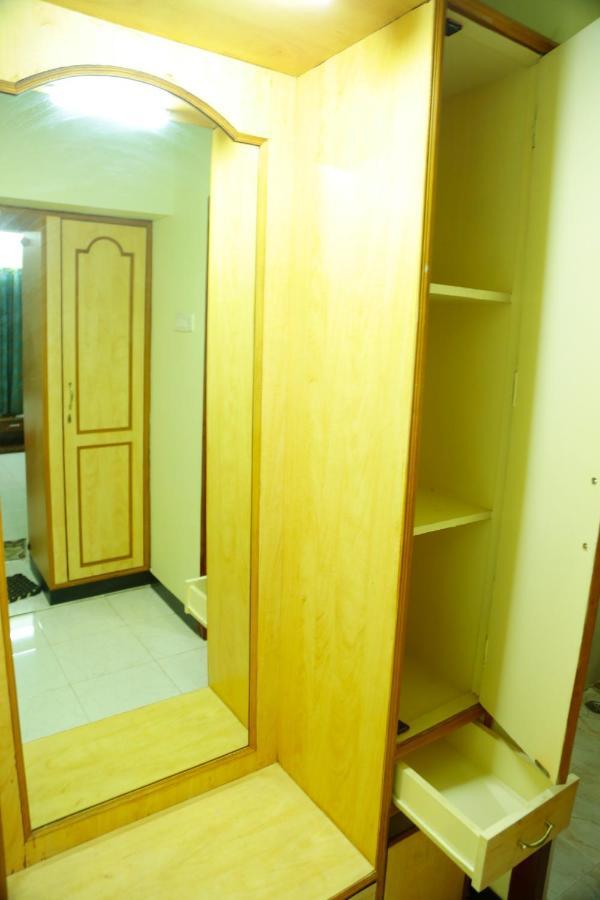 Zuriel Guest house *
