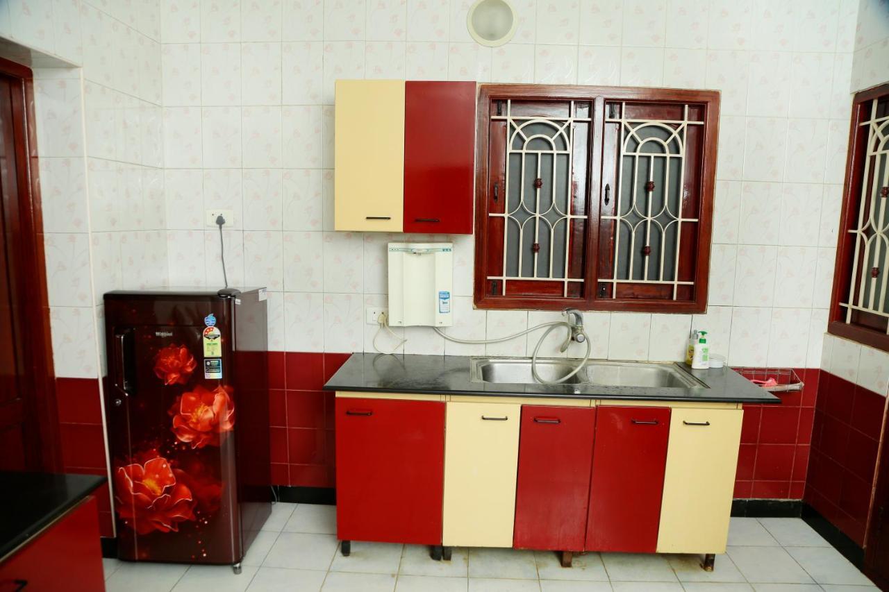 Zuriel Guest house *