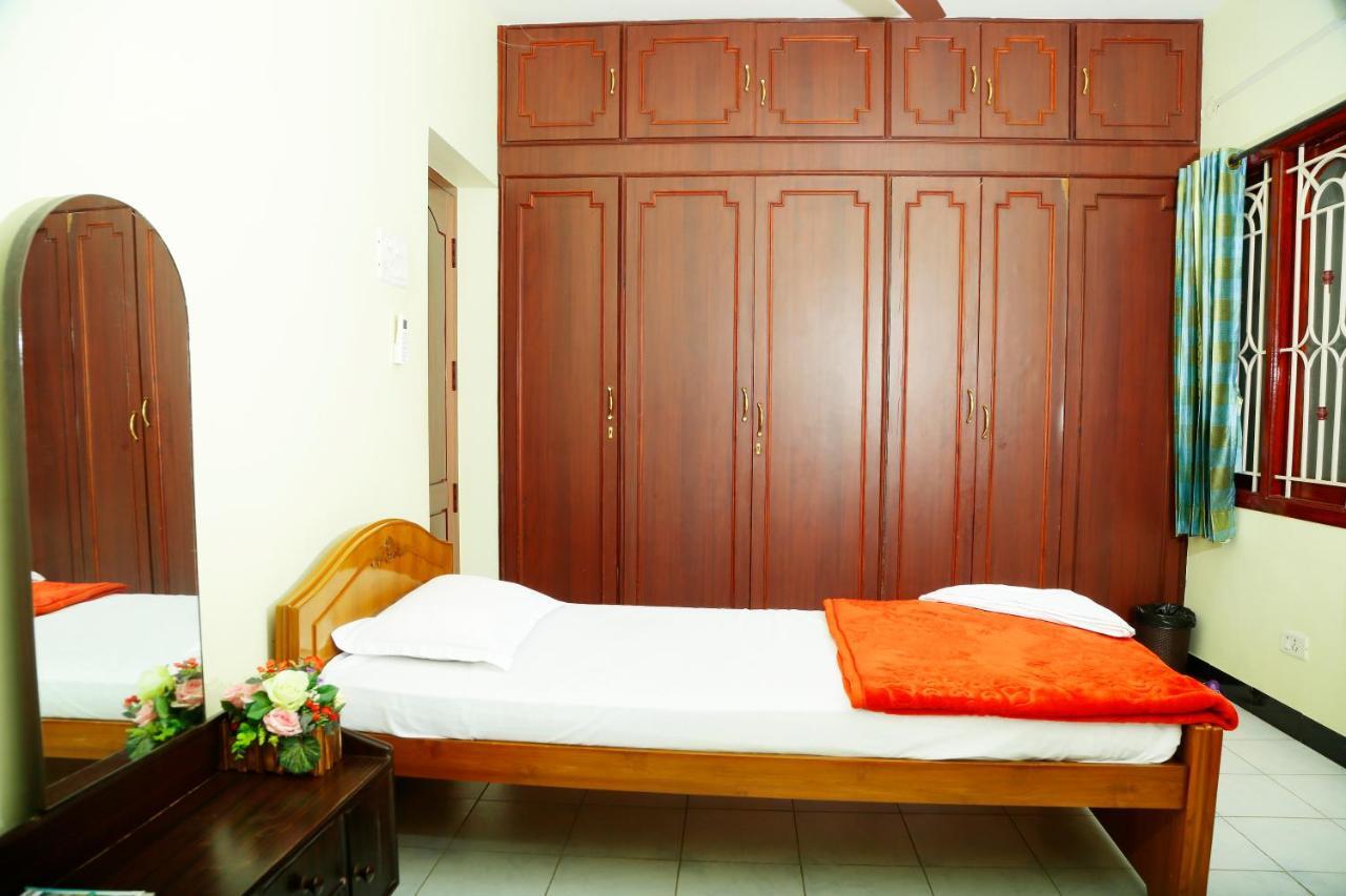 Zuriel Guest house Coimbatore
